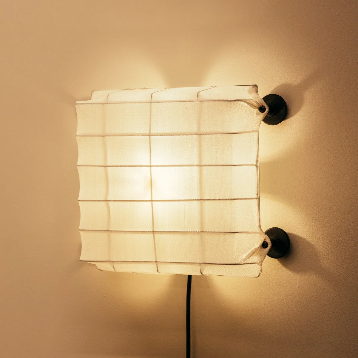 Bernál Lamp Square